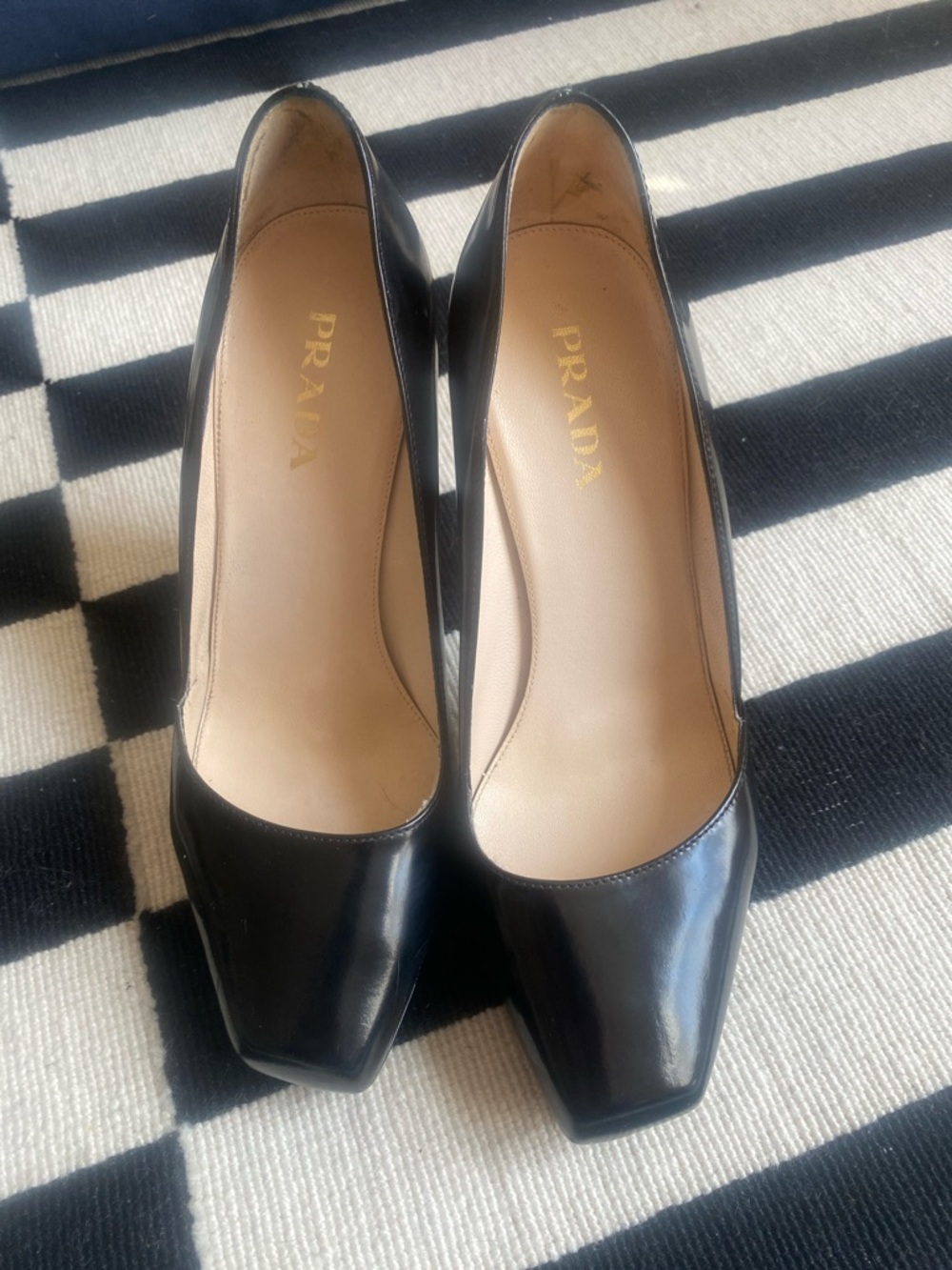 Prada Pumps